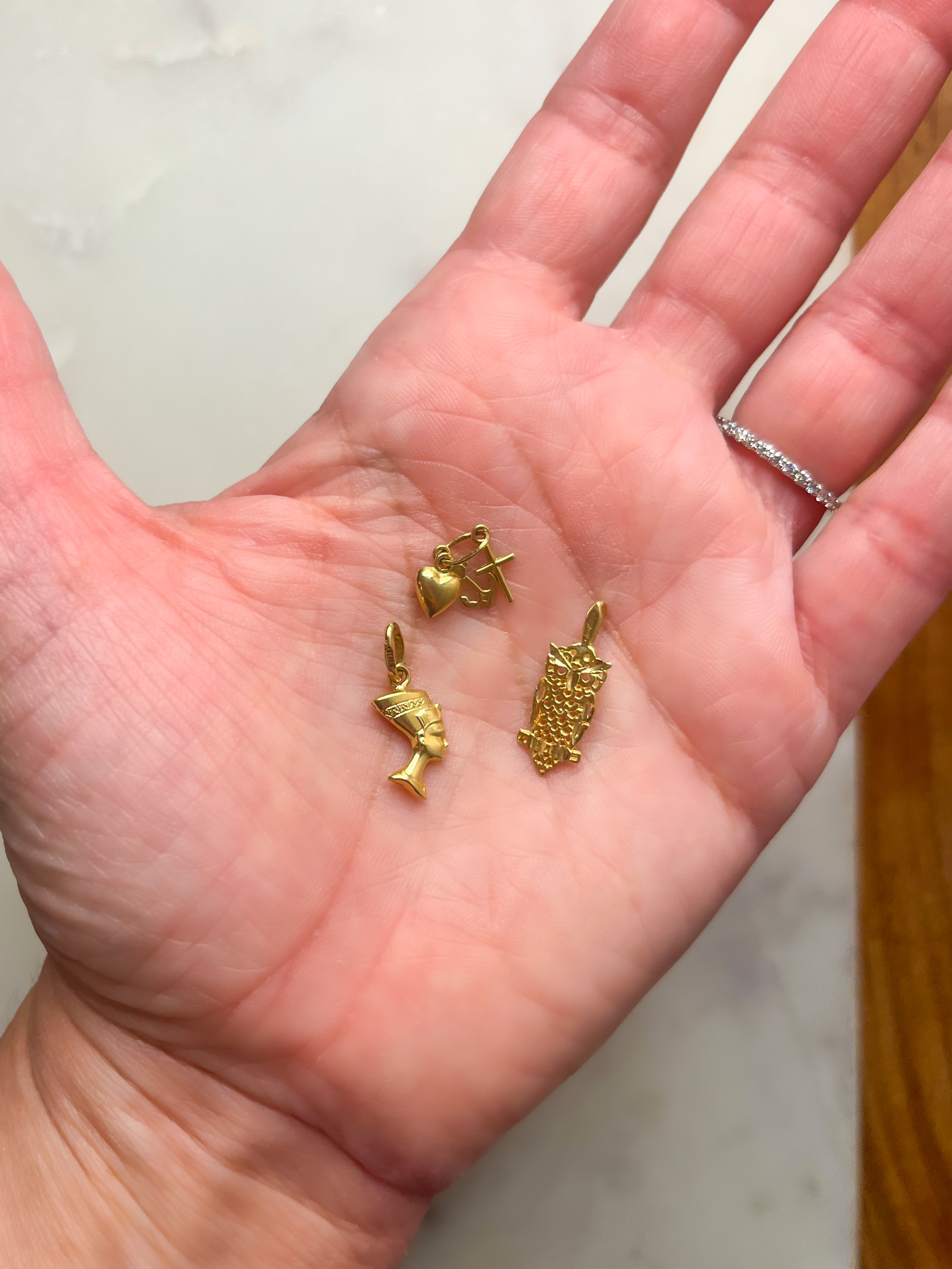 Vintage Nefertiti 14k Yellow Gold Mini Charm