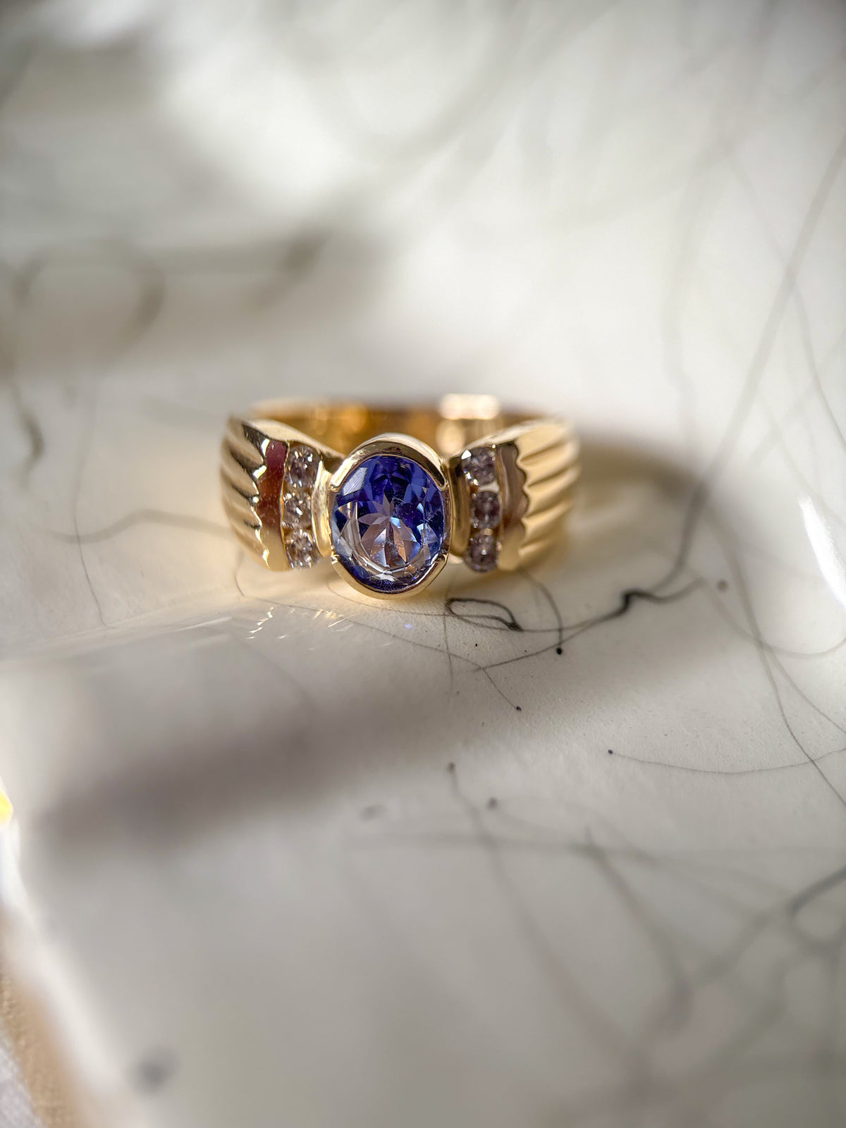 Vintage Natural Tanzanite and Natural Diamond 14k Yellow Gold Ring