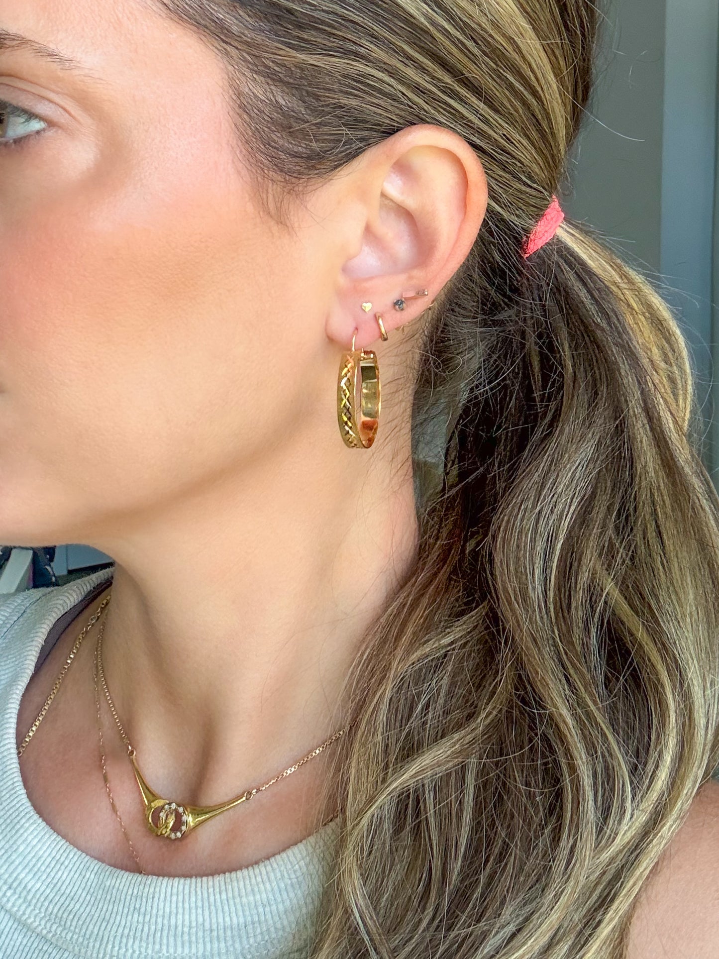 Vintage 18k Yellow Gold Thick Etched Hoops