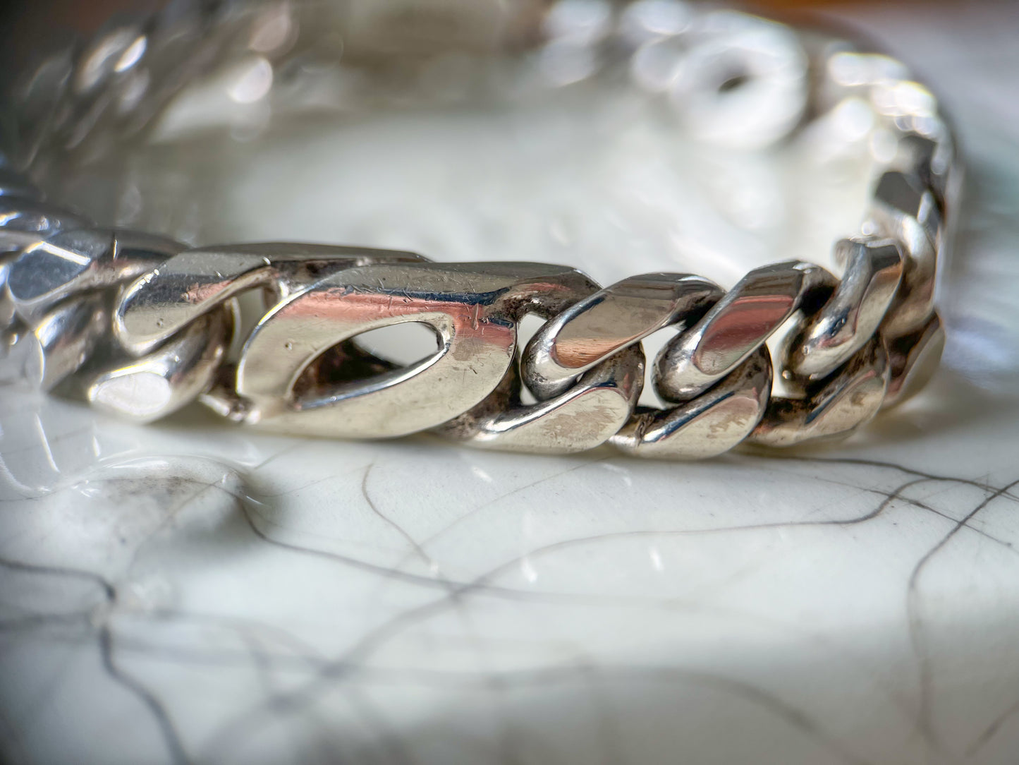 Vintage Super Chunky Figaro Chain Sterling Silver 8.5 Inch Bracelet, circa 1990s