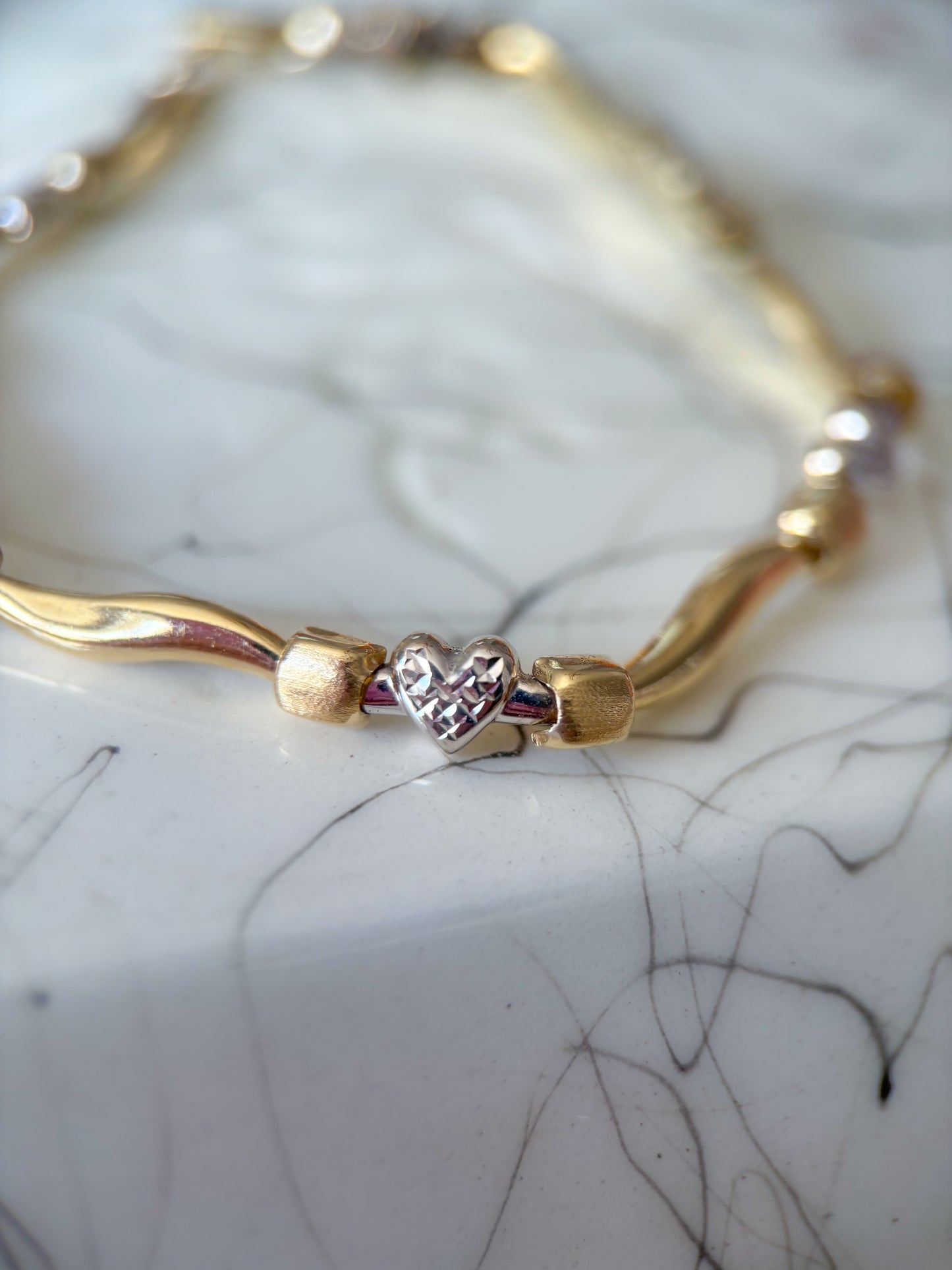 Vintage Two Toned 10k White and Yellow Gold 7 Inch Heart Bracelet