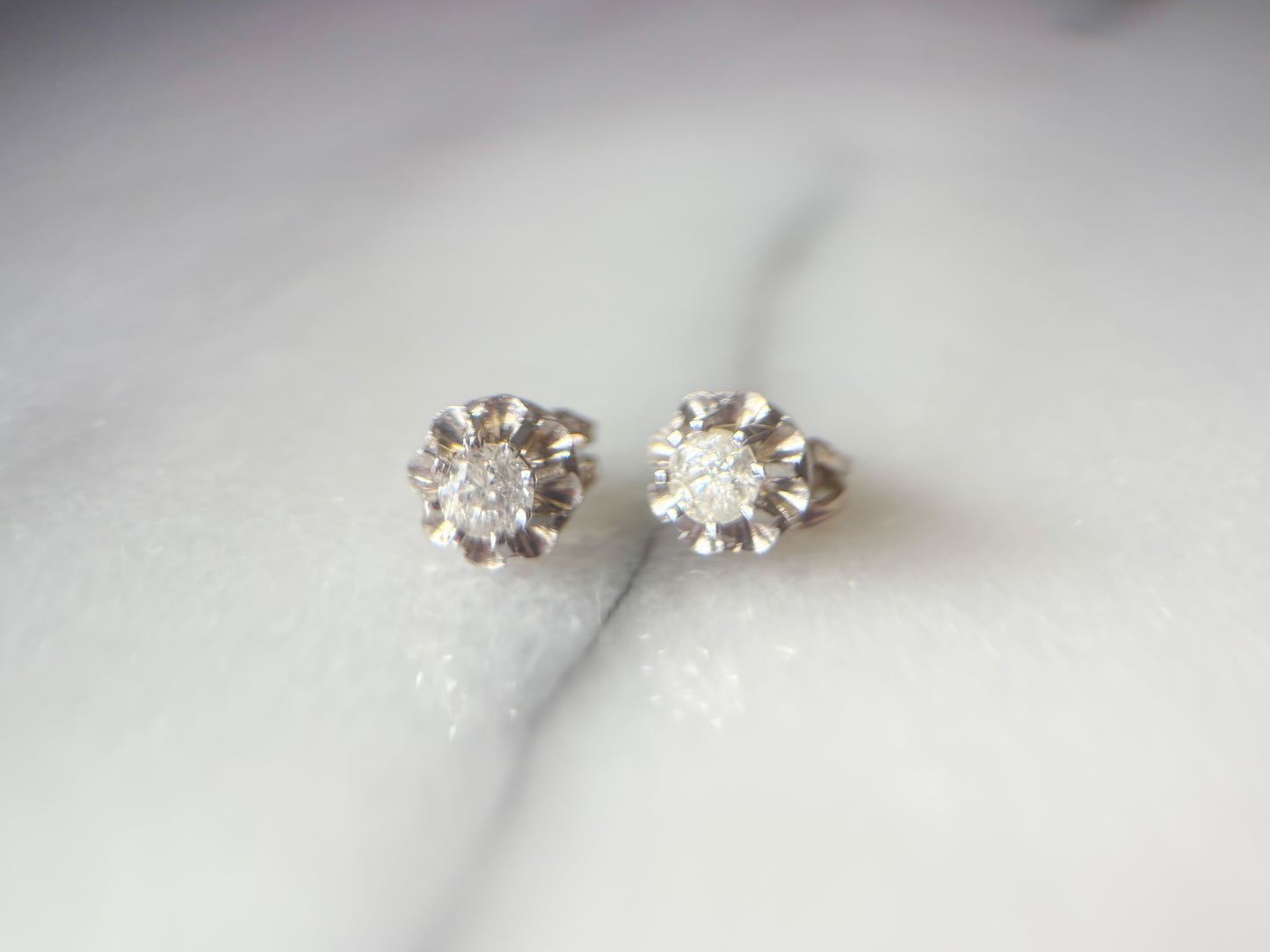 Vintage Natural Diamond Flower 14k White Gold Stud Earrings