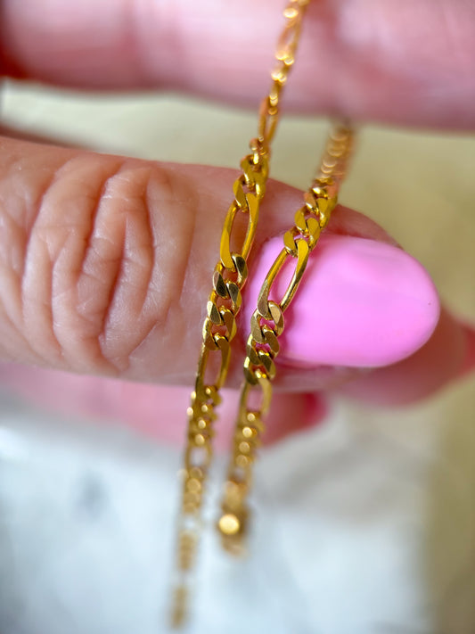 Vintage Figaro Chain 14k Yellow Gold Bracelet