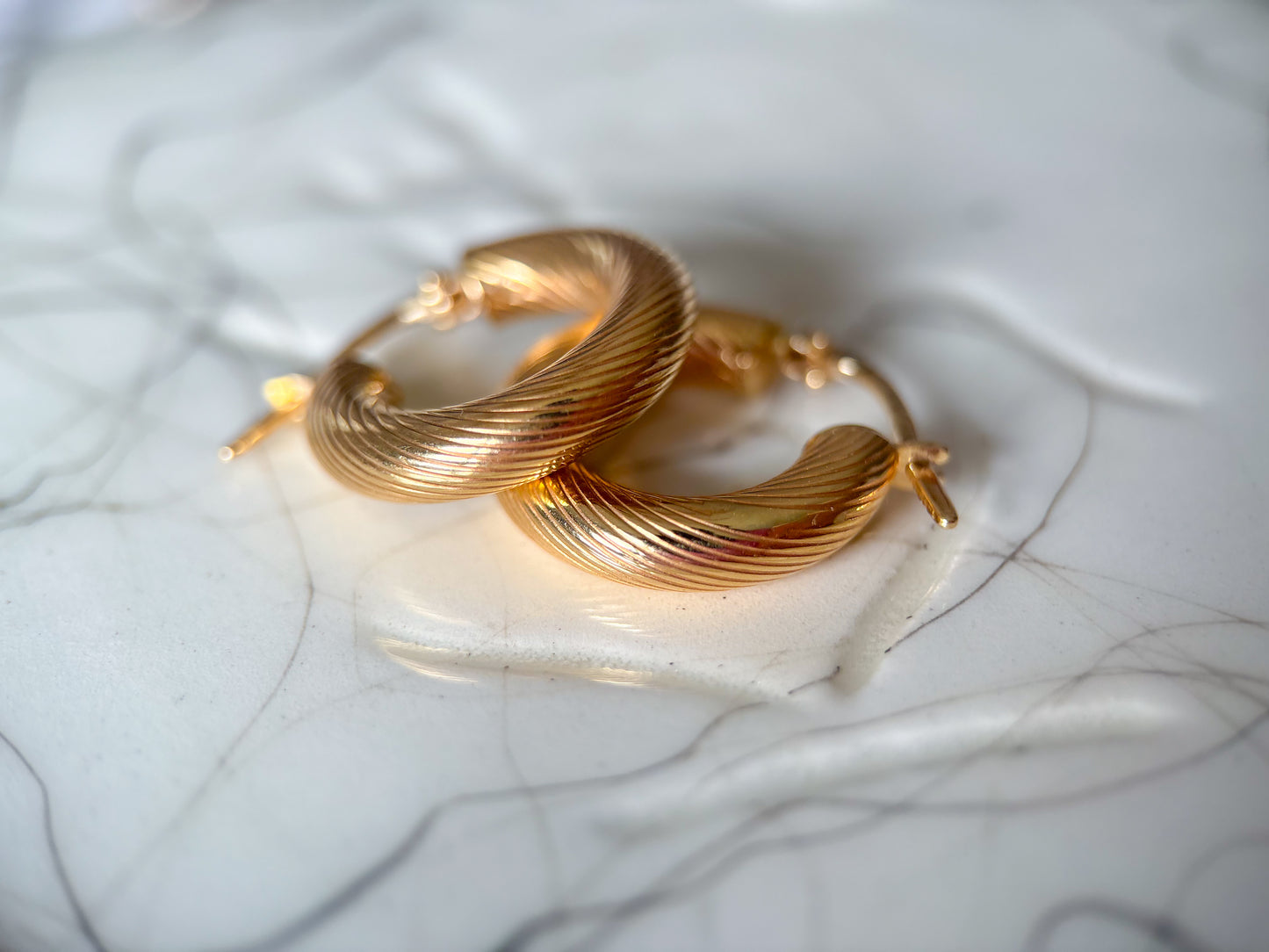 Vintage 14k Yellow Gold Thick Etched Hoop Earrings