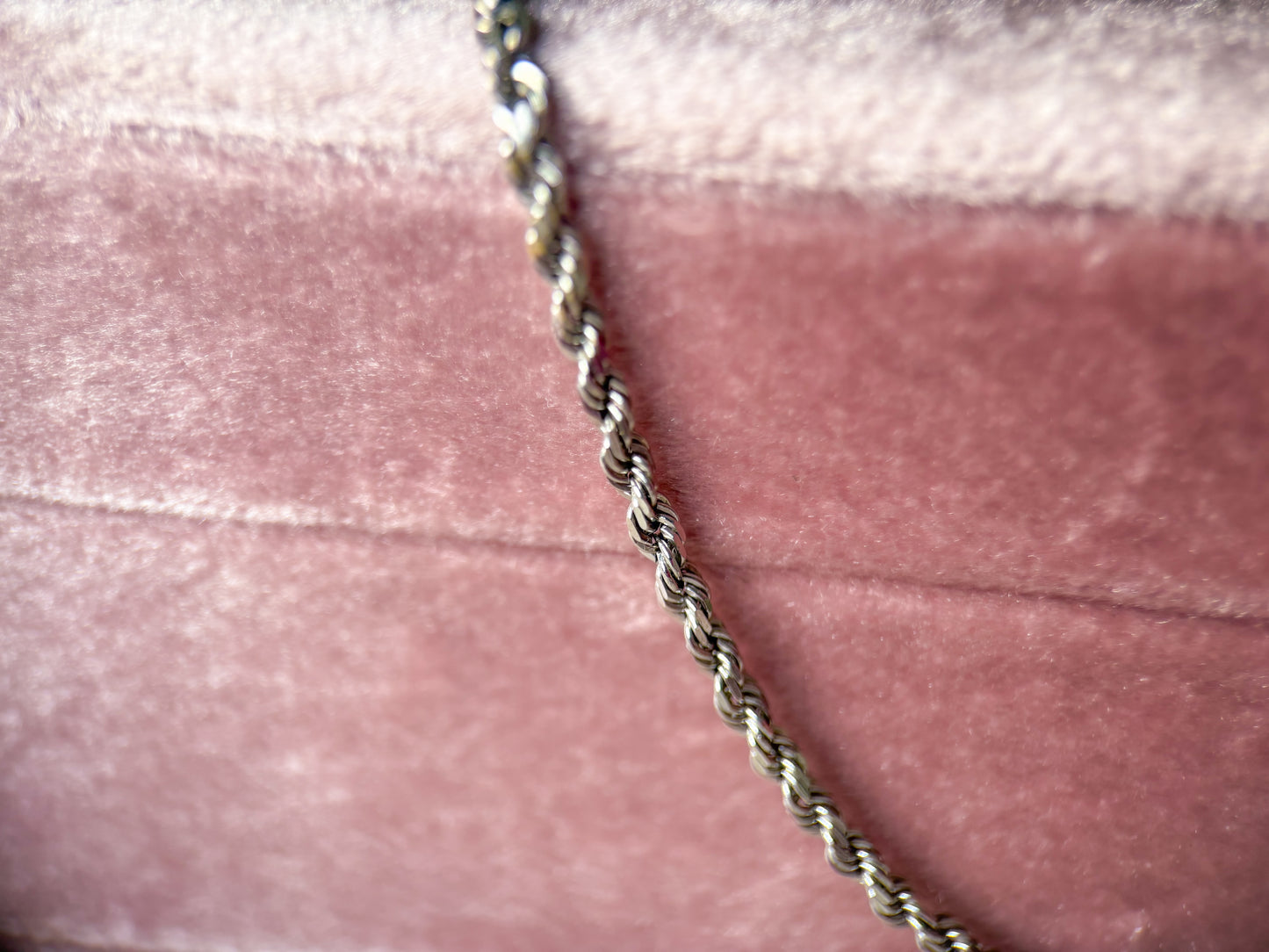 Vintage 14k White Gold 20 Inch Rope Chain