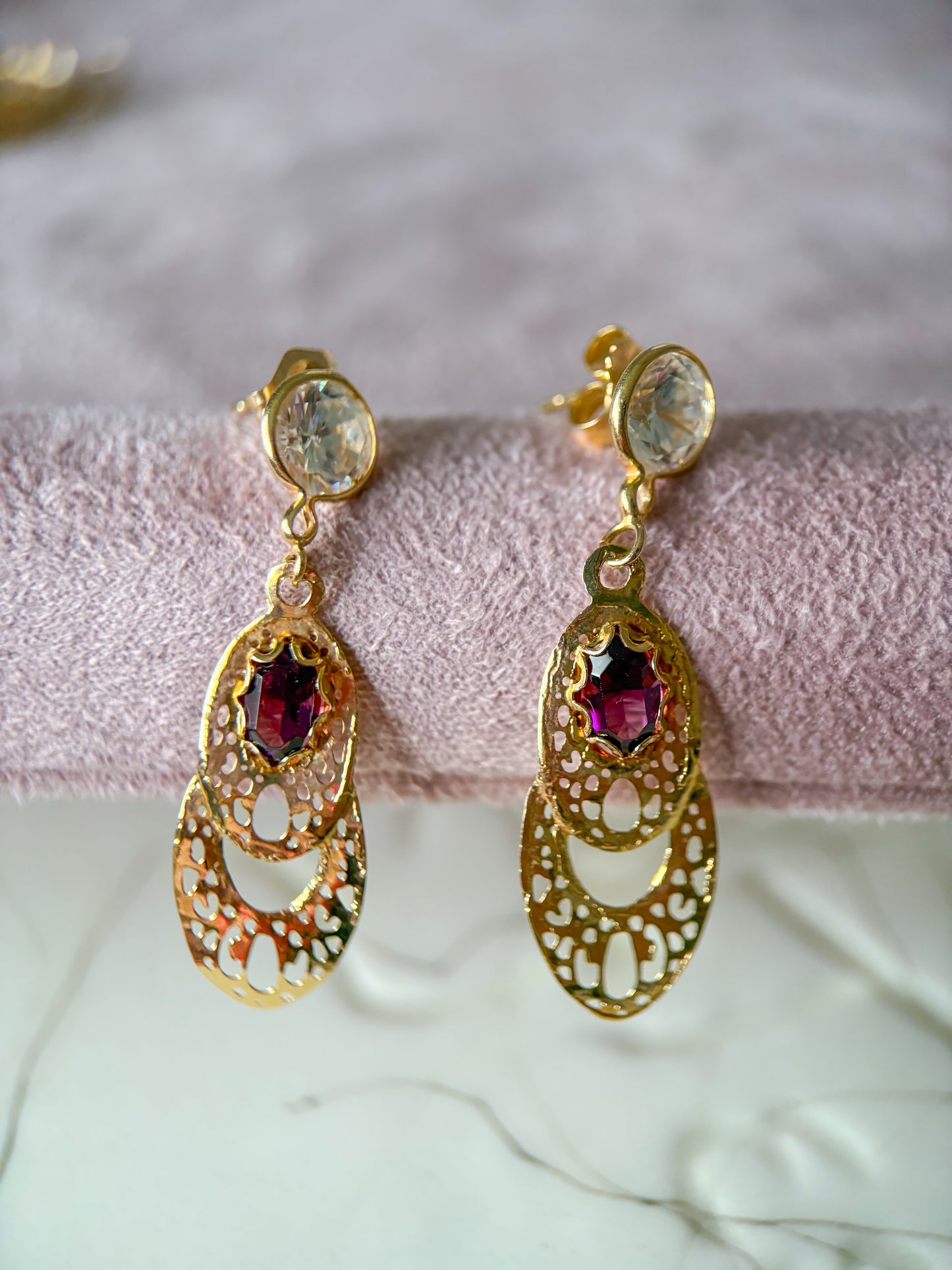 Vintage Natural Amethyst 14k Yellow Gold Drop Earrings
