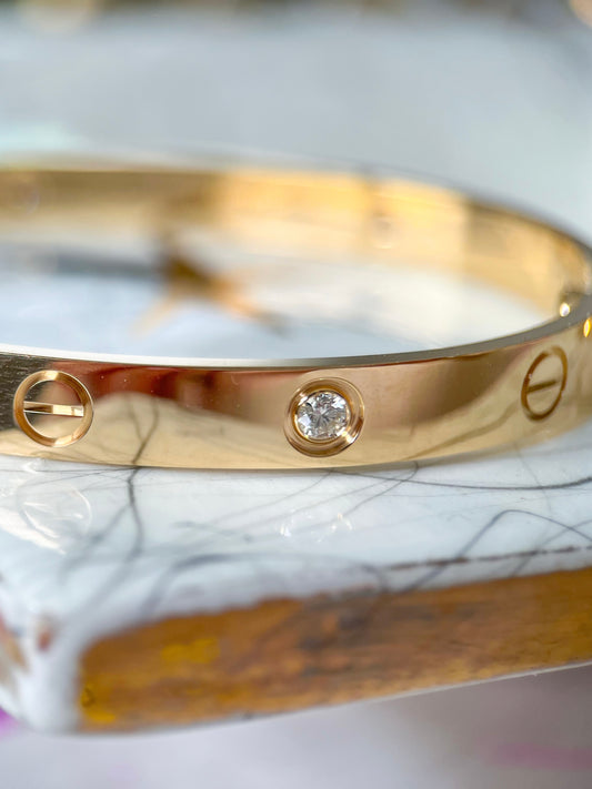 Size 18 18k Yellow Gold Solid Screw and Natural Diamond Bangle