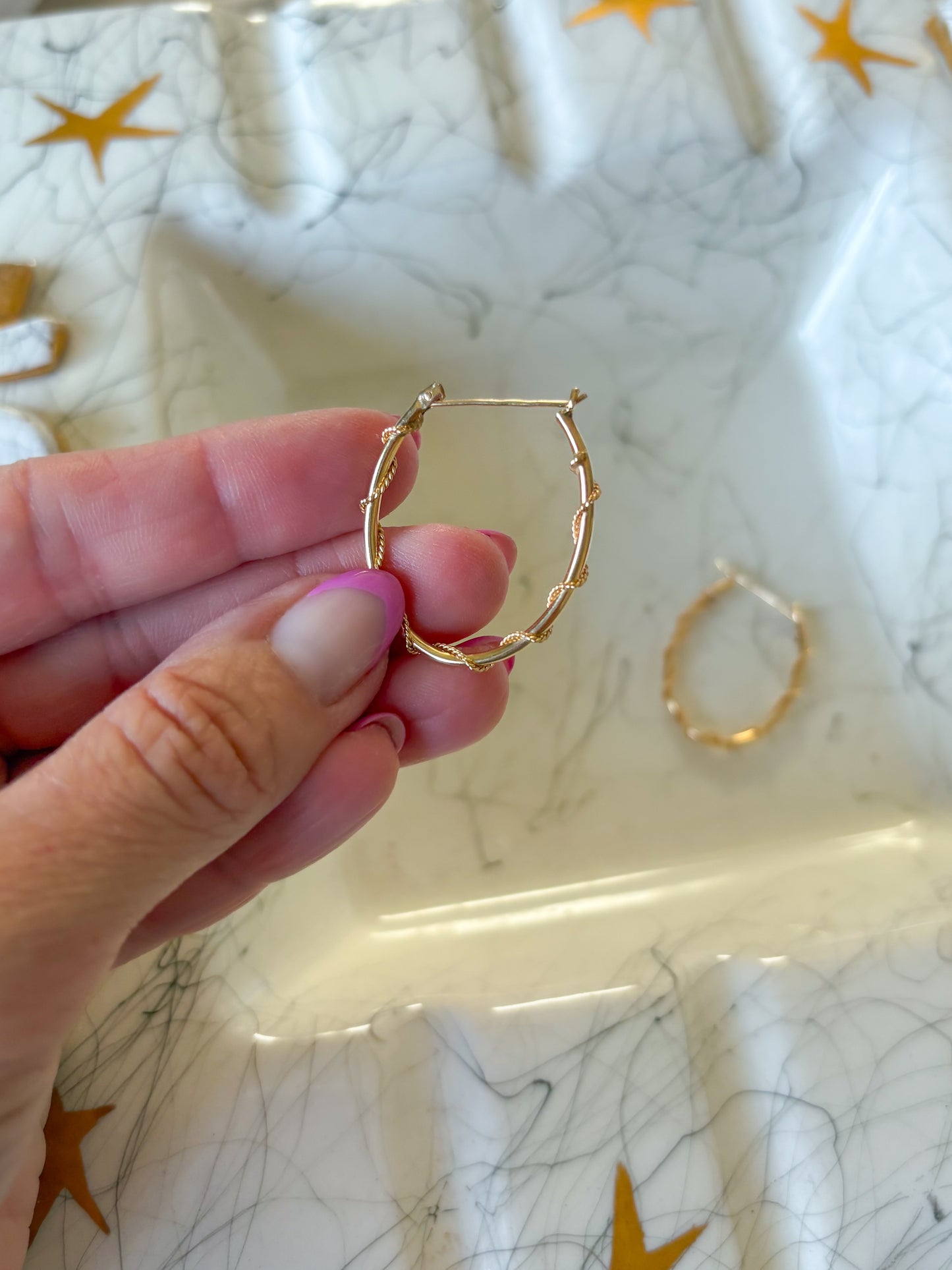 Vintage Thin Oval Hoop with Rope Detail 14k Yellow Gold Earrings