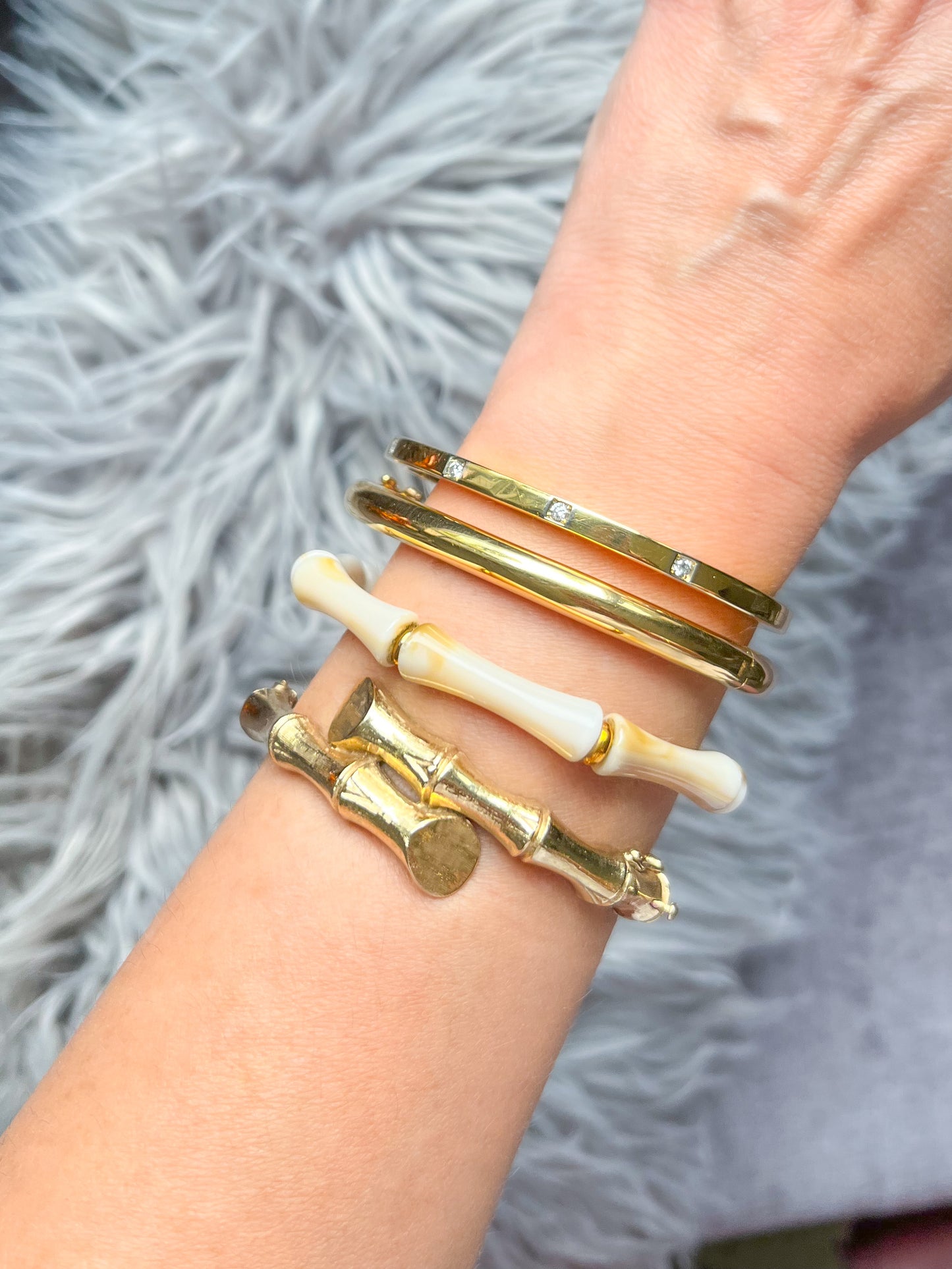 Vintage Square Bangle with Natural Diamonds in 18k Yellow Gold