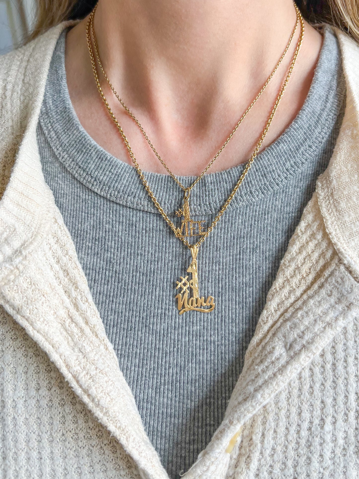 Various Vintage Charms "#1 Wife", "#1 Nana" 14k Yellow Gold Charms