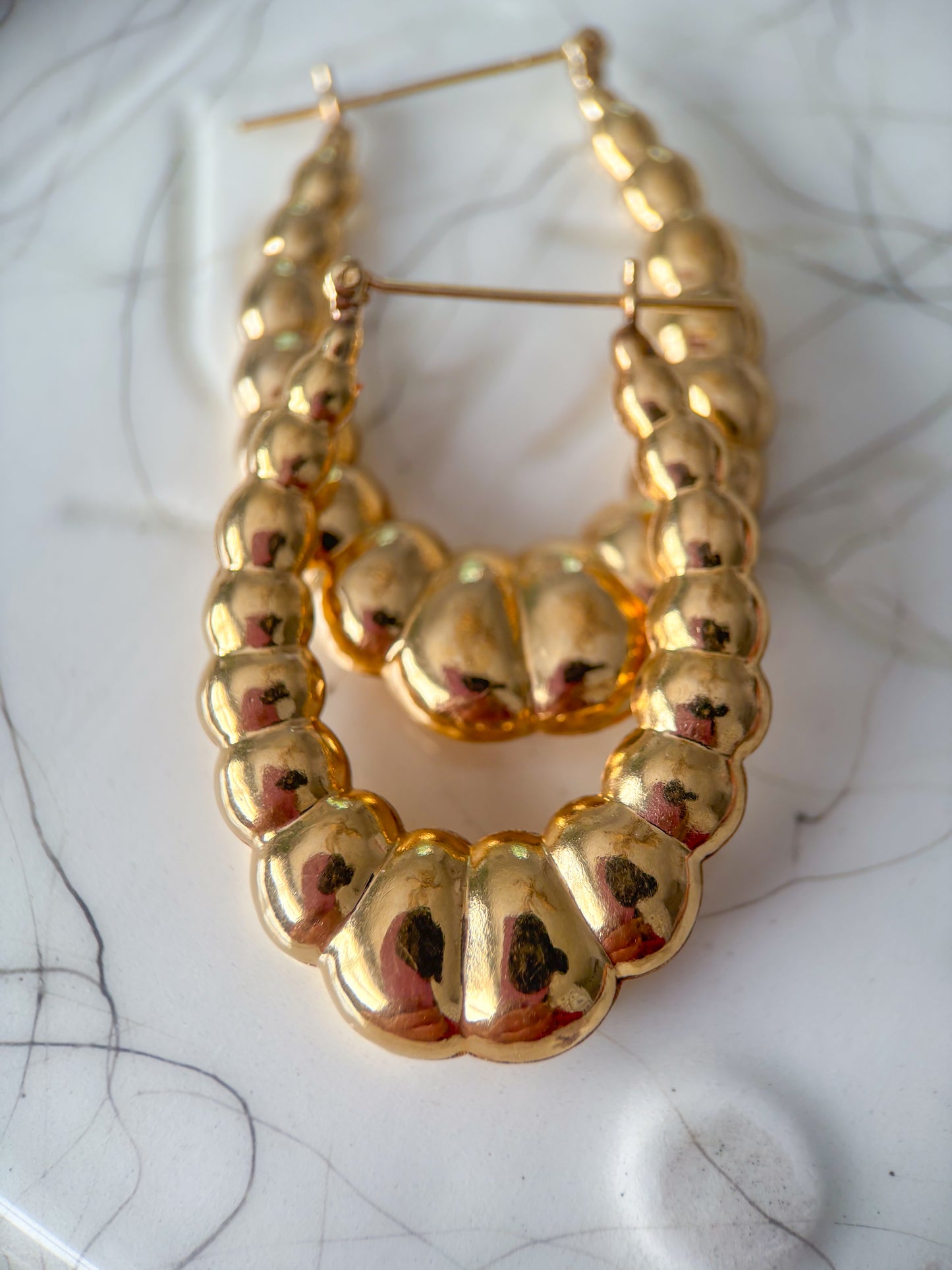 Vintage 14k Yellow Gold Large Scalloped Hoop Earrings