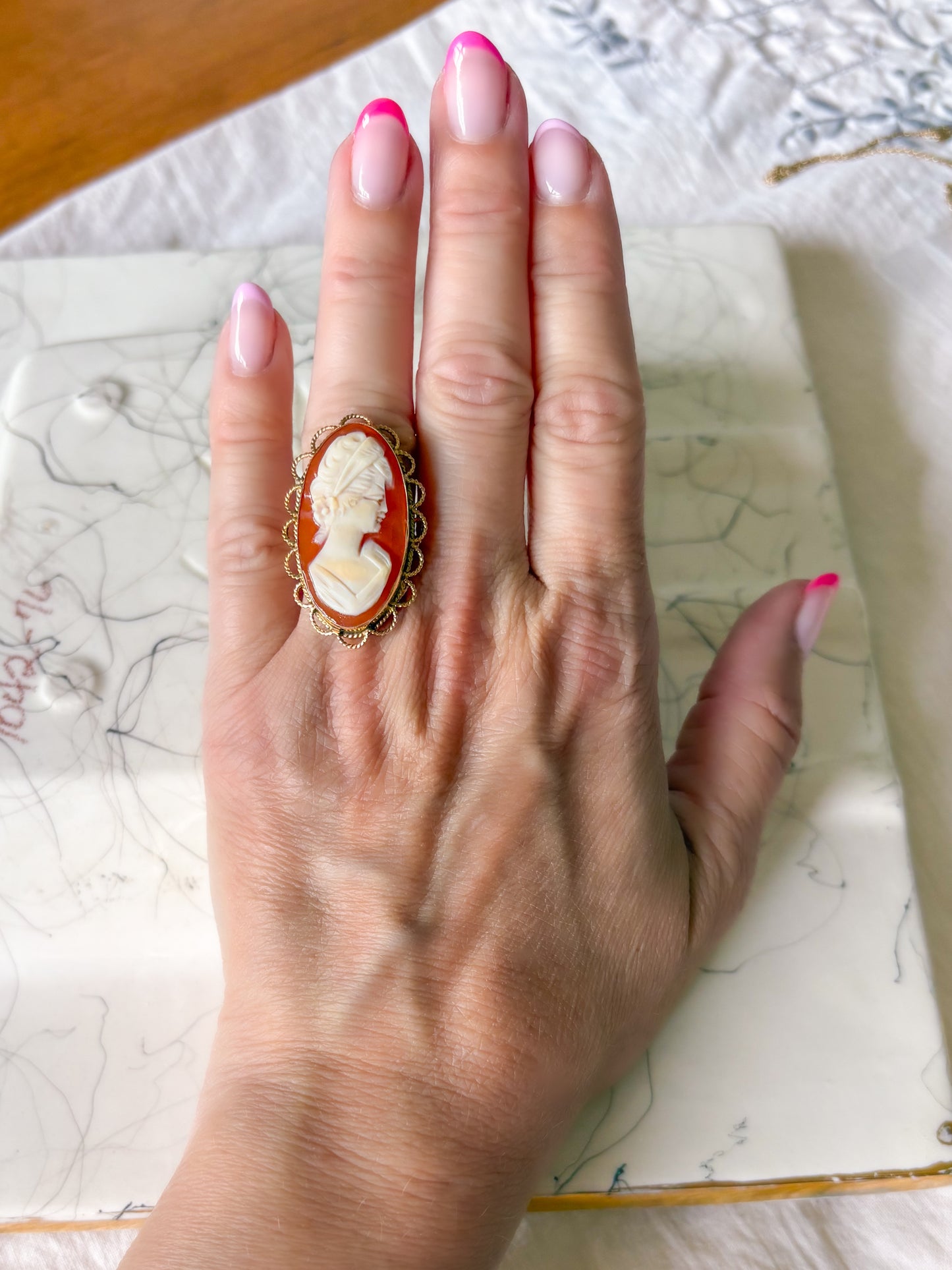 Vintage 14k Yellow Gold Cameo Ring