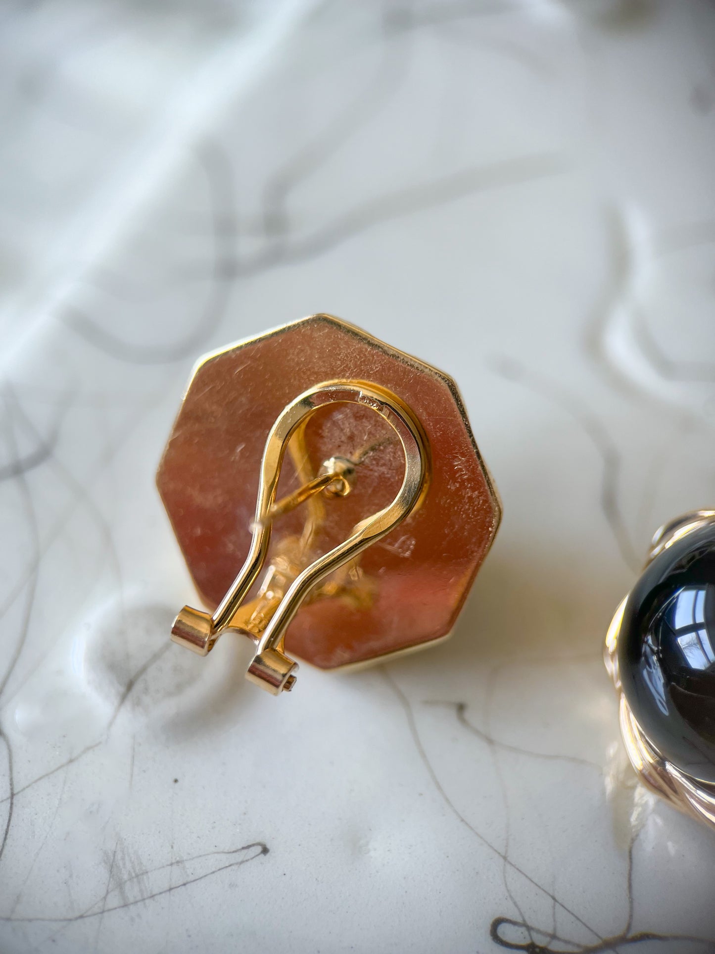 Vintage Round Onxy 14k Yellow Gold Stud Earrings