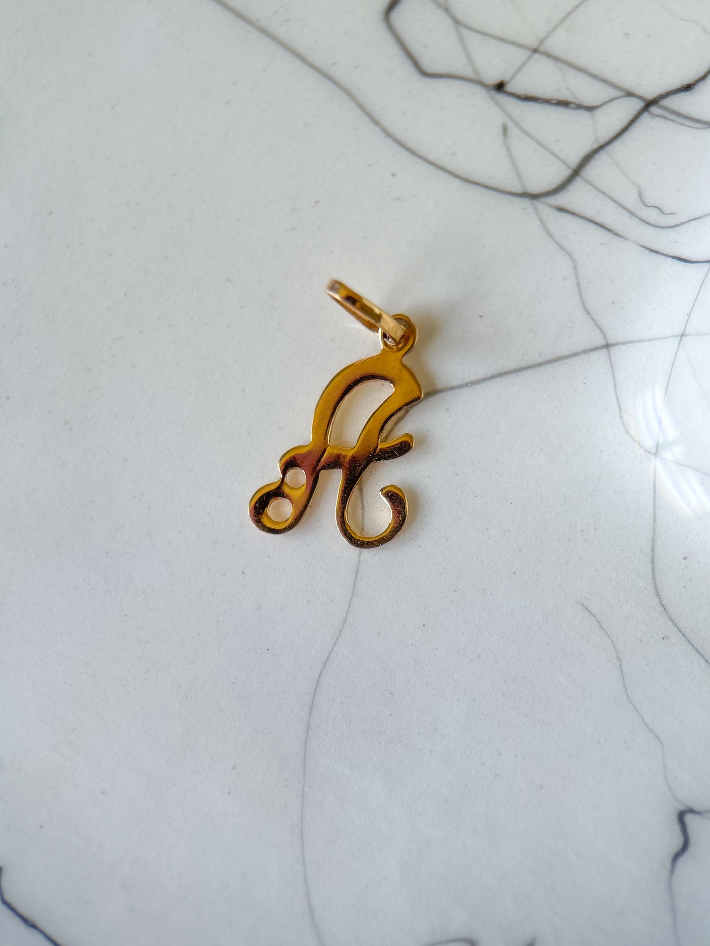 Vintage 'A' 14k Yellow Gold Letter Initial Charm