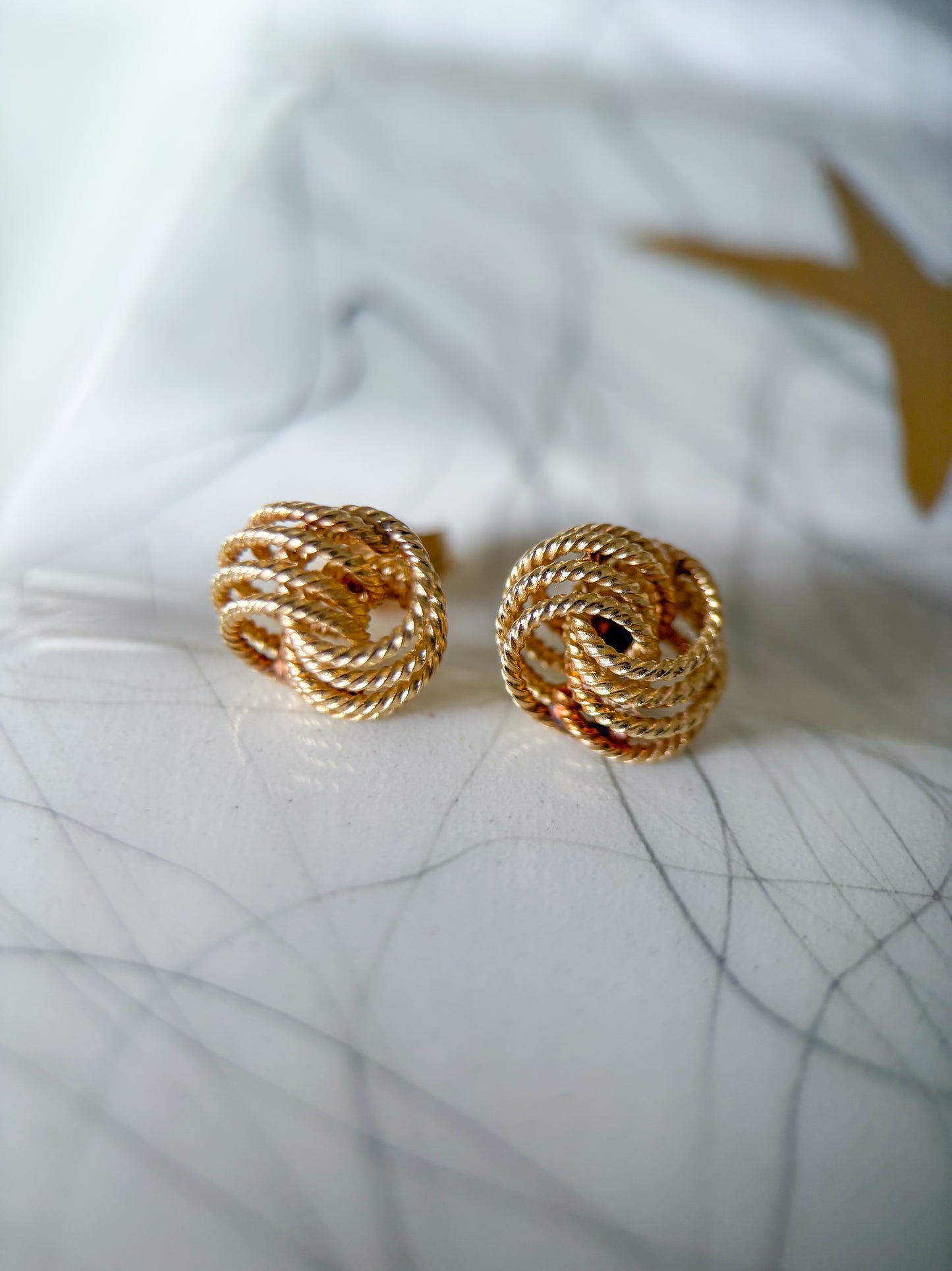 Vintage Small Knot 14k Yellow Gold Stud Earrings