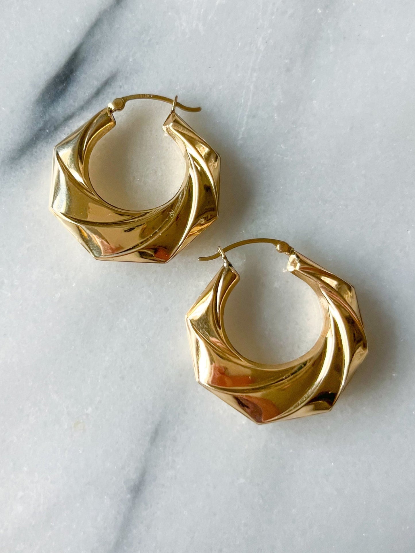 Vintage Large Twist 10k Yellow Gold Hoop Earrings