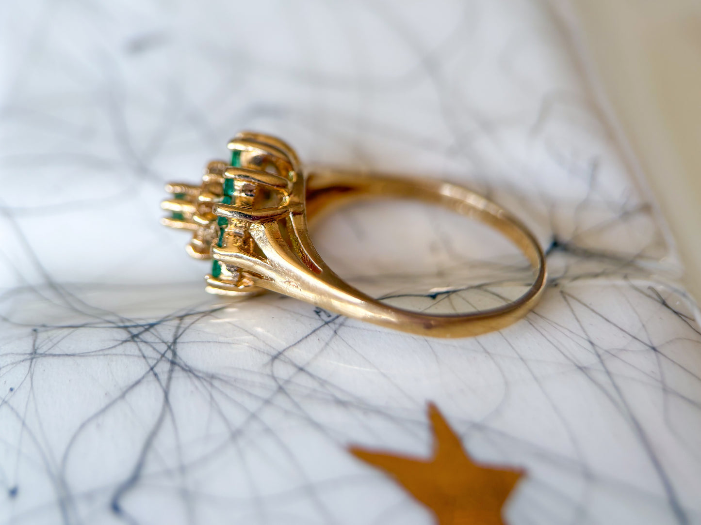 Vintage Natural Emerald and Diamond Cluster 14k Yellow Gold Ring