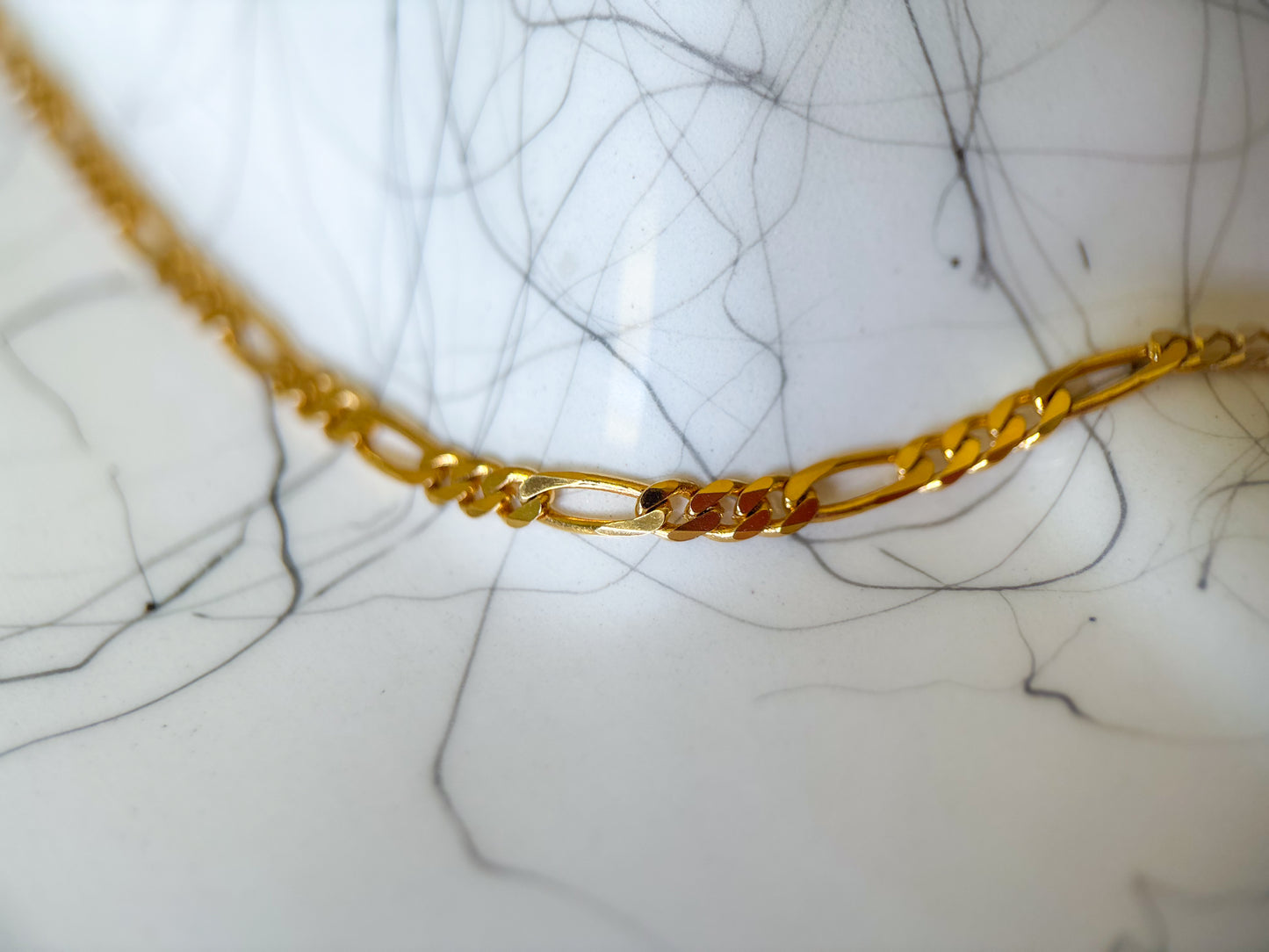 Vintage Figaro Chain 14k Yellow Gold Bracelet