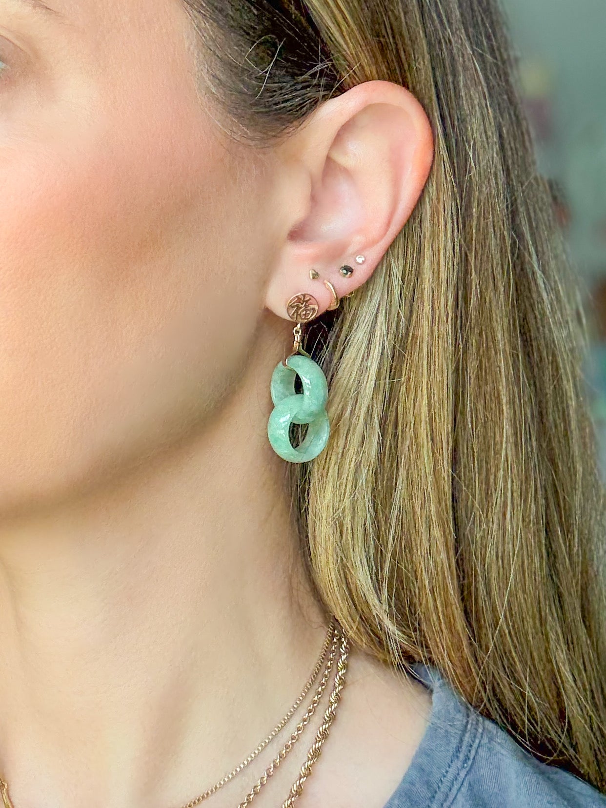 Vintage Jade Drop 14k Yellow Gold Earrings