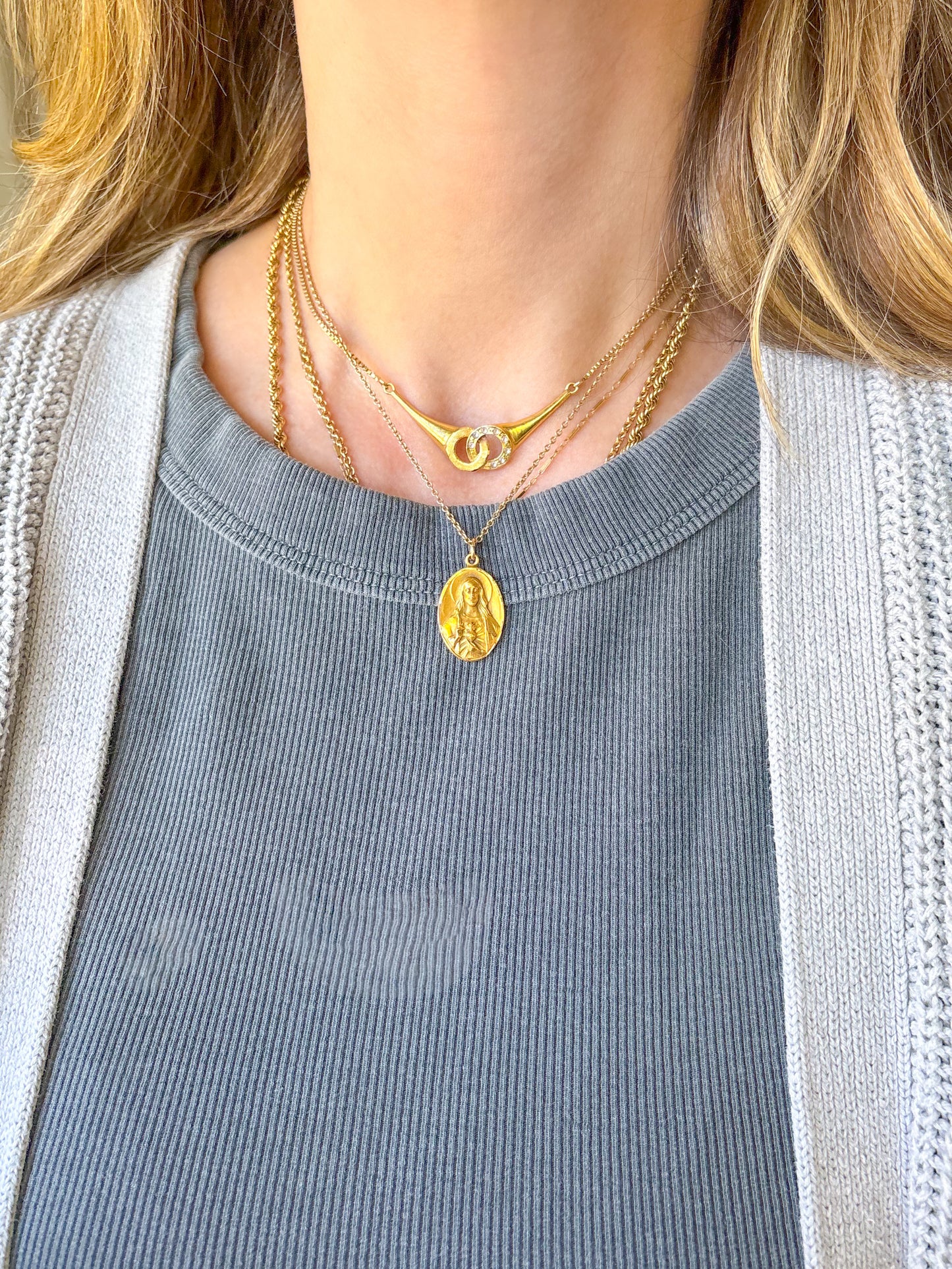 Vintage Sacred Heart of Jesus Christ 14k Yellow Gold Charms