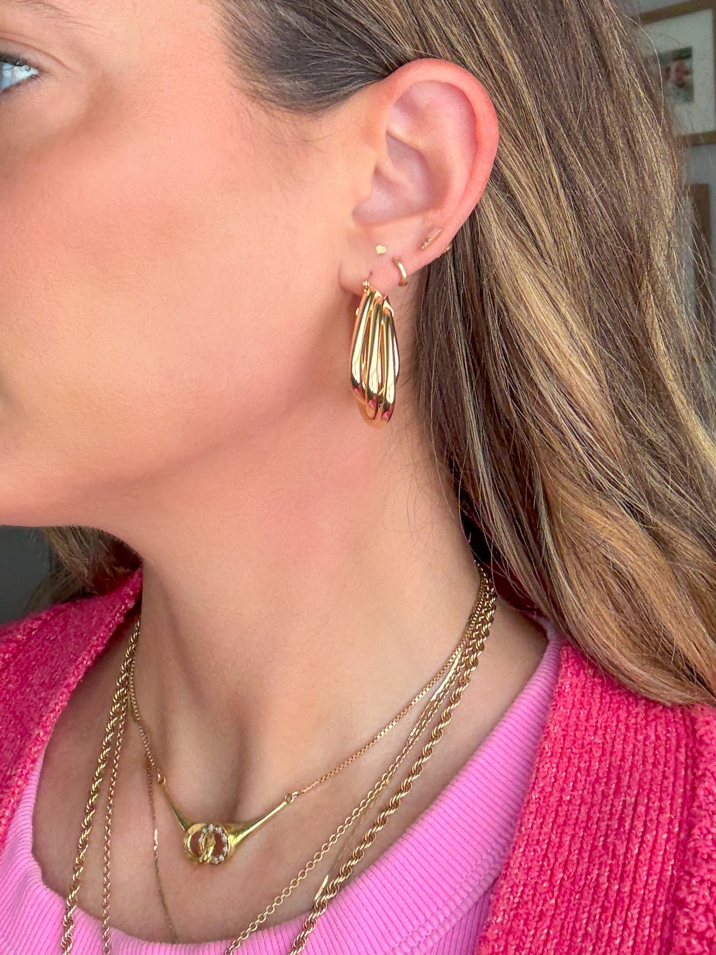 Vintage 14k Yellow Gold Large Ribbed Squared Hoop Earrings