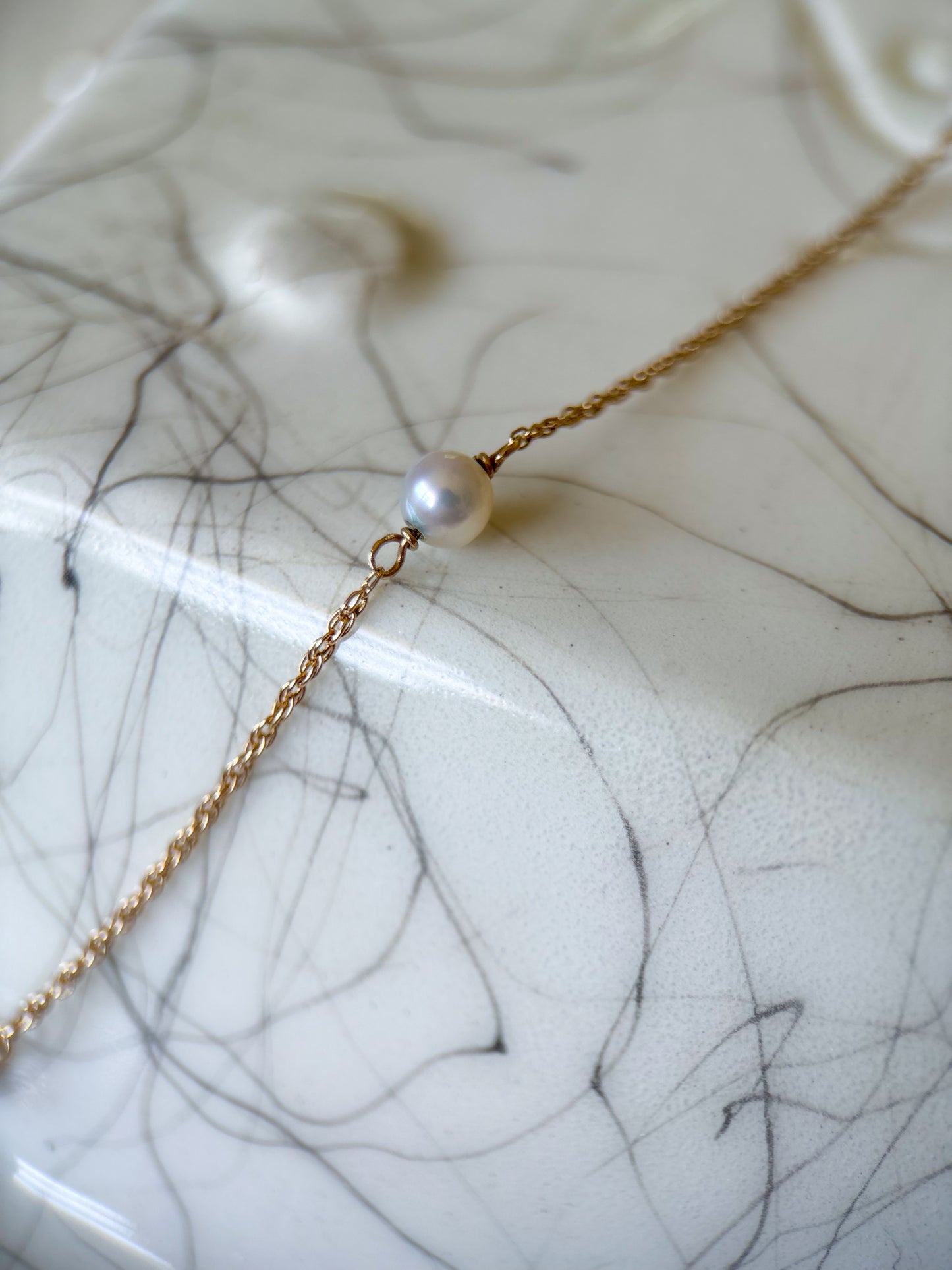 Vintage Natural Pearl 14k Yellow Gold 18 Inch Chain Necklace