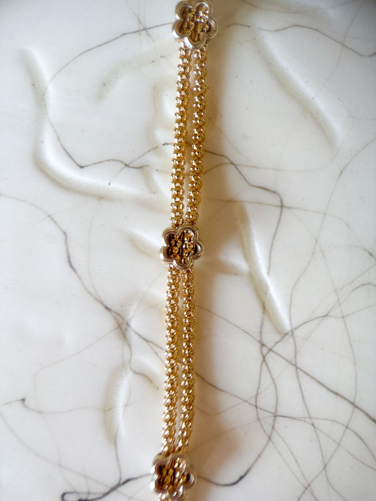 Vintage Flower 14k Yellow and White Gold 7 Inch Bracelet
