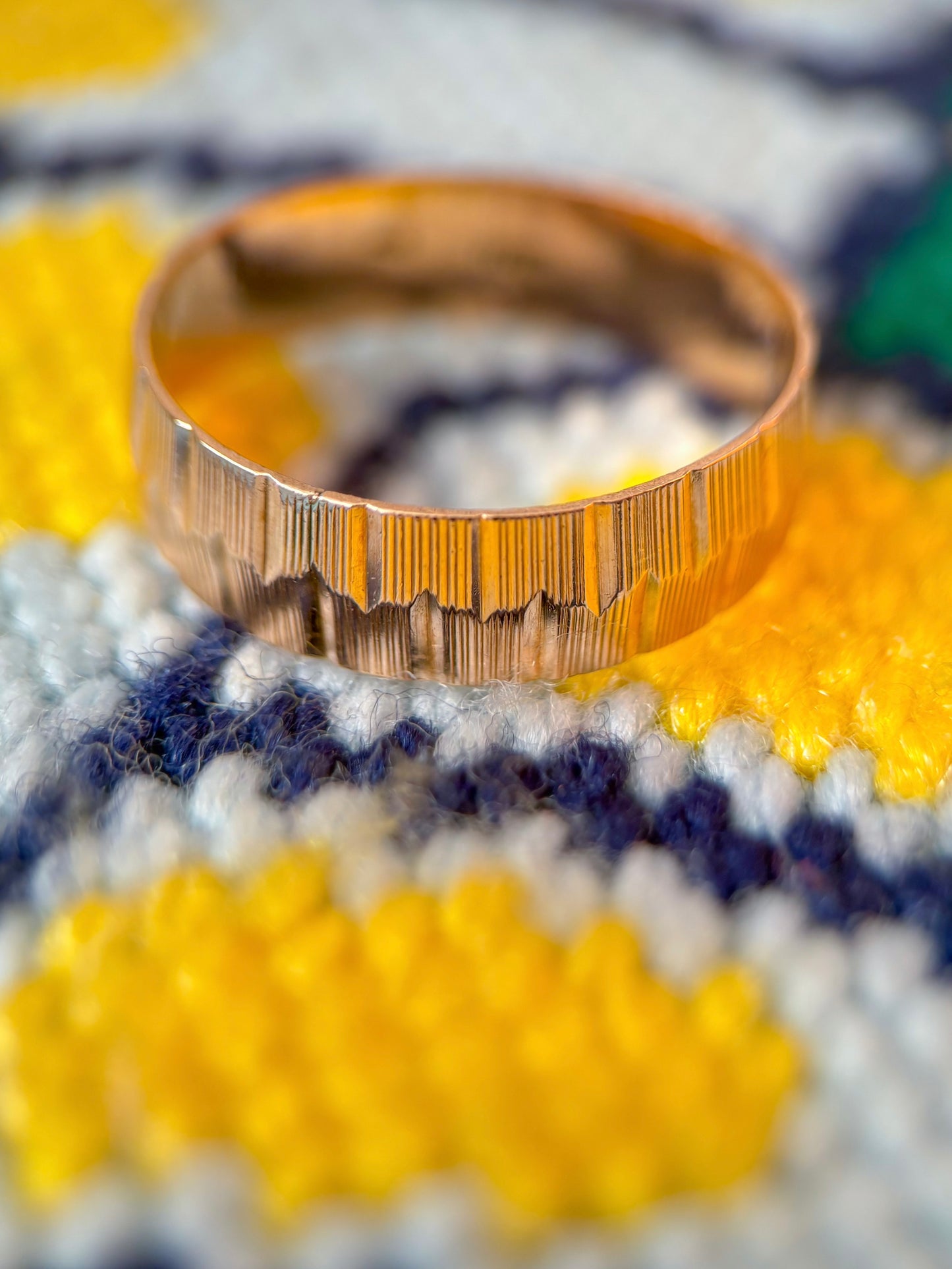 Vintage Men's Etched 14k Yellow Gold Band Ring