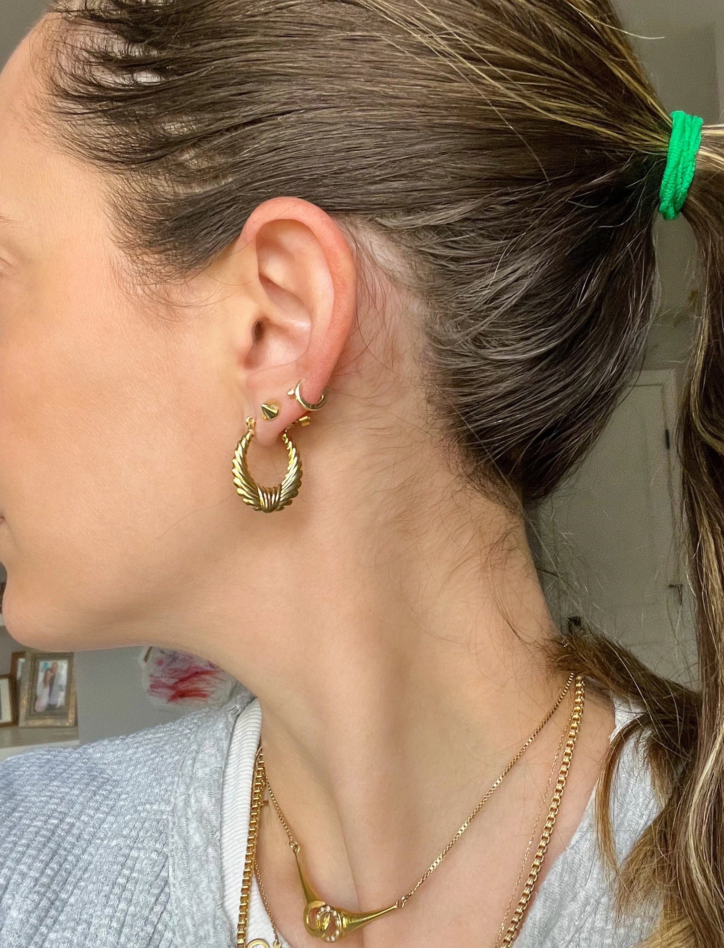 Vintage Angel Wings 14k Yellow Gold Hoop Earrings