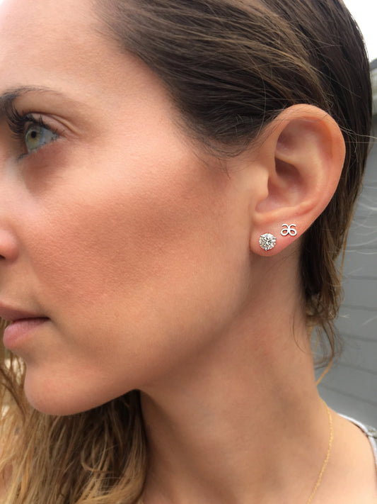 10k White Gold BonBabe Arbonne Stud Earrings